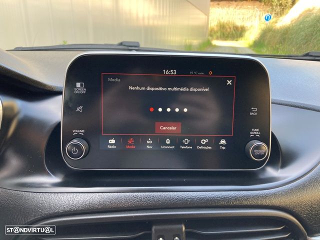 Fiat Tipo Station Wagon 1.3 M-Jet Lounge - 21