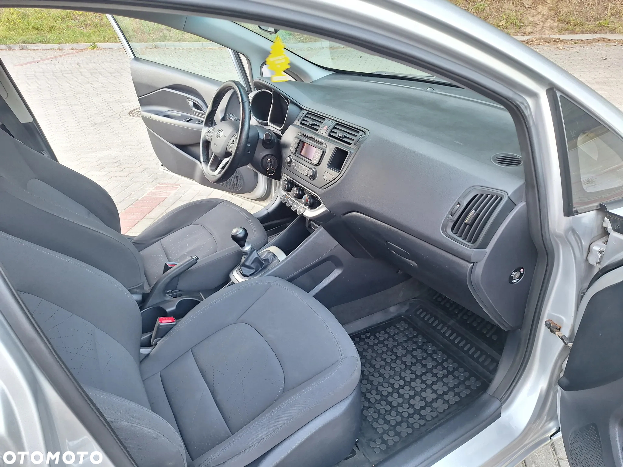 Kia Rio 1.2 S - 11