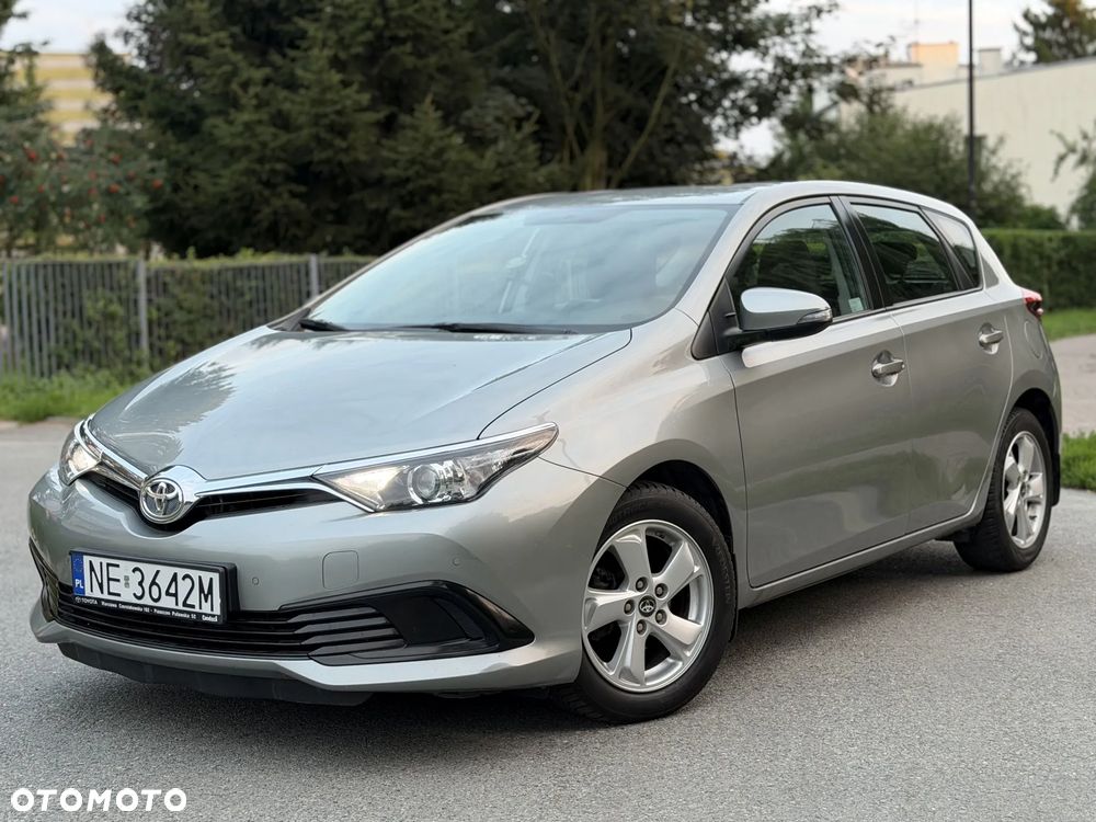 Toyota Auris - 19