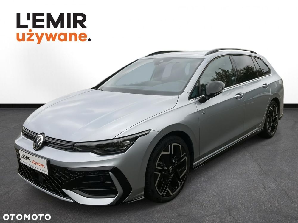 Volkswagen Golf VIII 1.5 eTSI mHEV R-Line DSG - 1