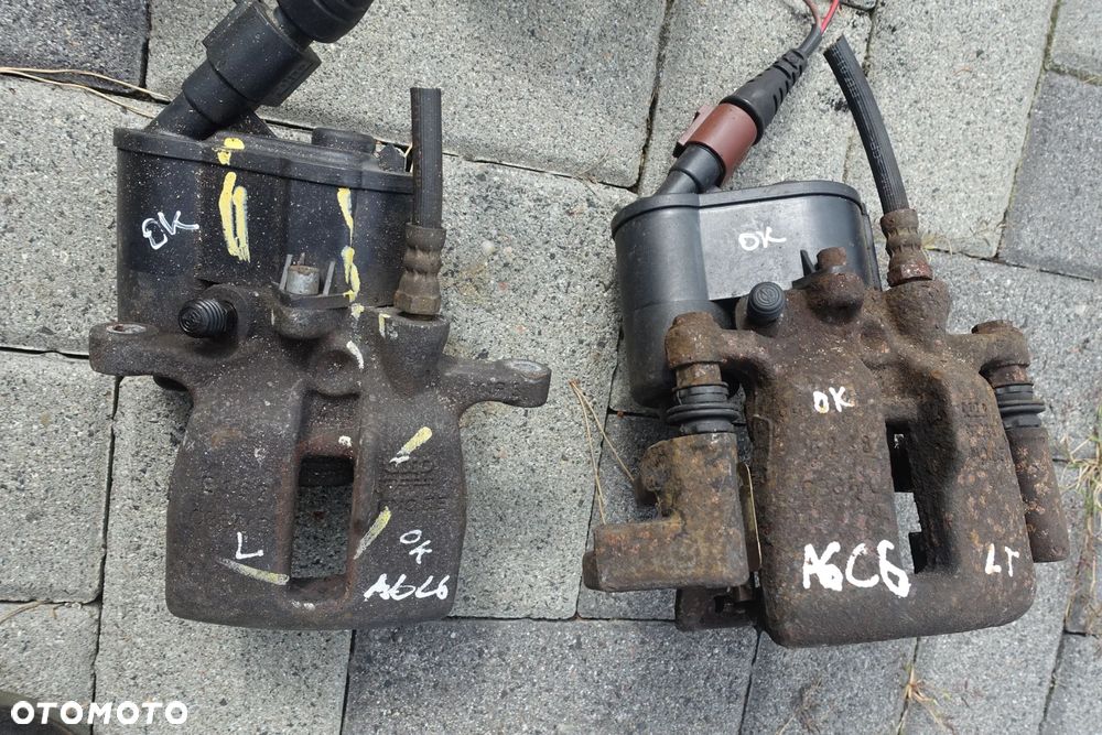 ZACISK TYLNY AUDI A4 B5 B6 B7 A6 C5 QUATTRO  A1 - 7