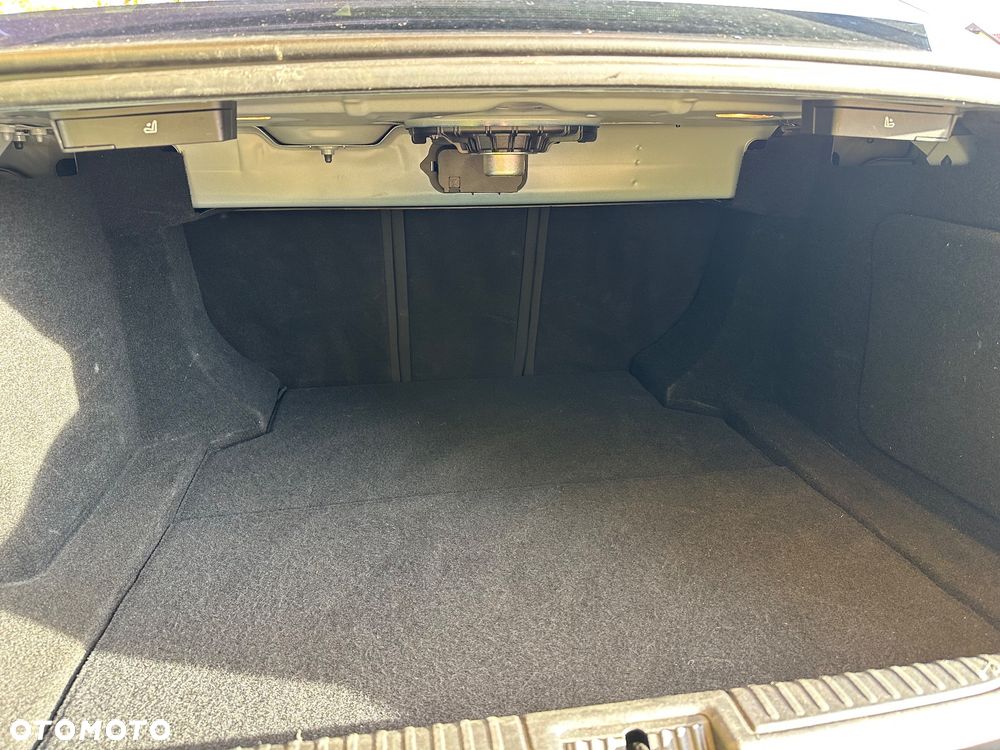 Alfa Romeo Giulia 2.0 Turbo 16V AT8 Veloce - 16