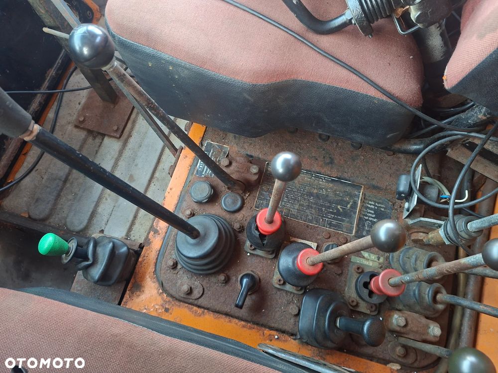 Mercedes-Benz Unimog - 7