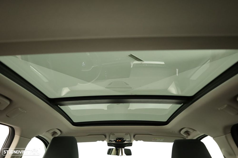 BMW X1 xDrive25e - 24