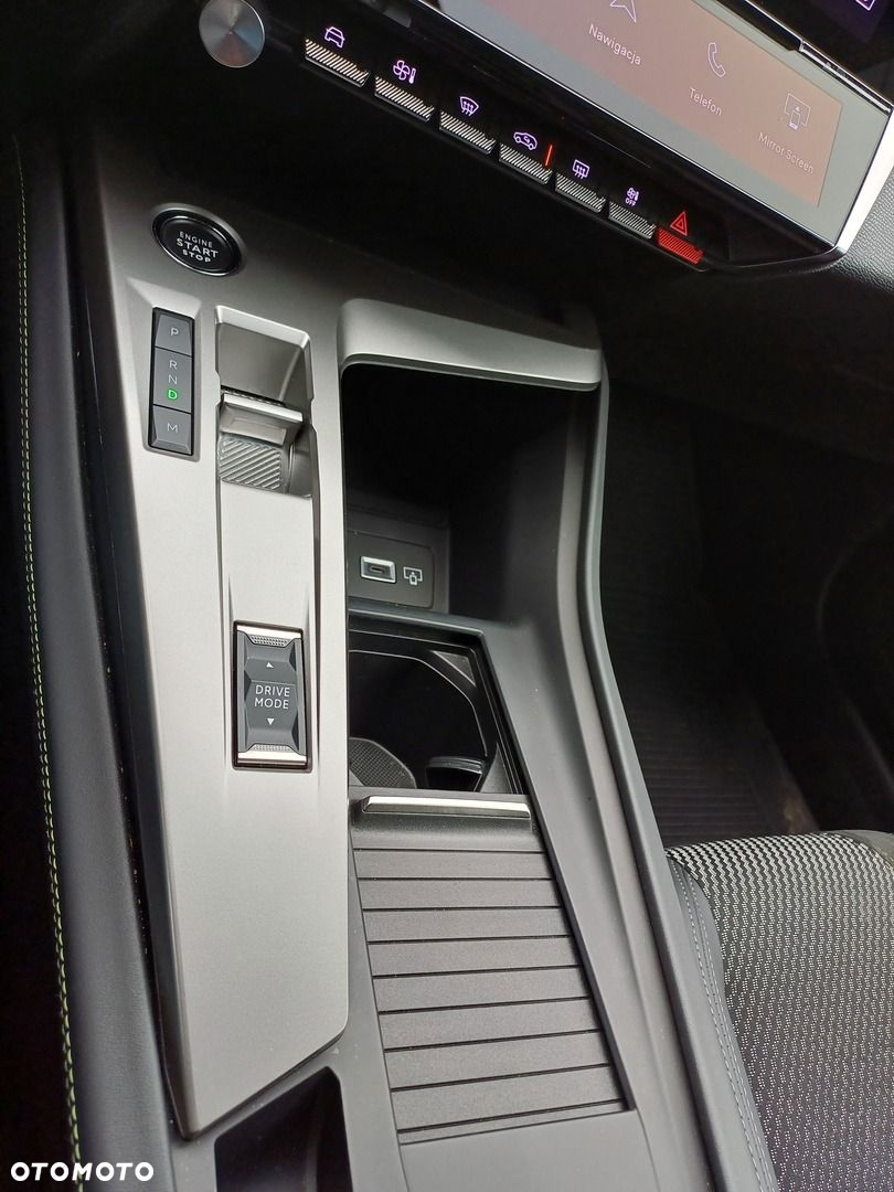 Peugeot 308 - 18