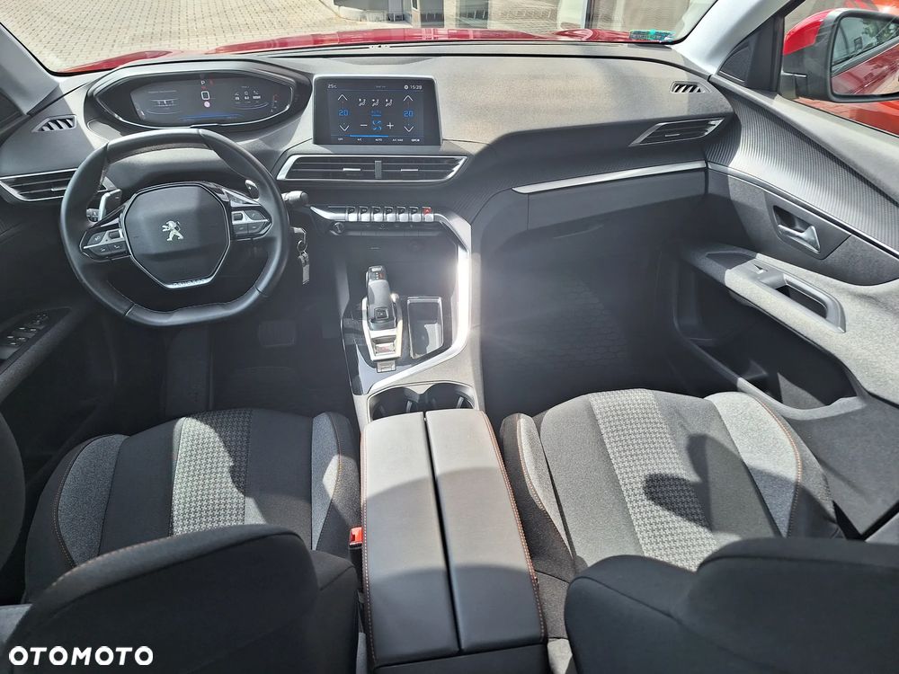 Peugeot 3008 1.2 PureTech GPF Active S&S EAT8 - 10