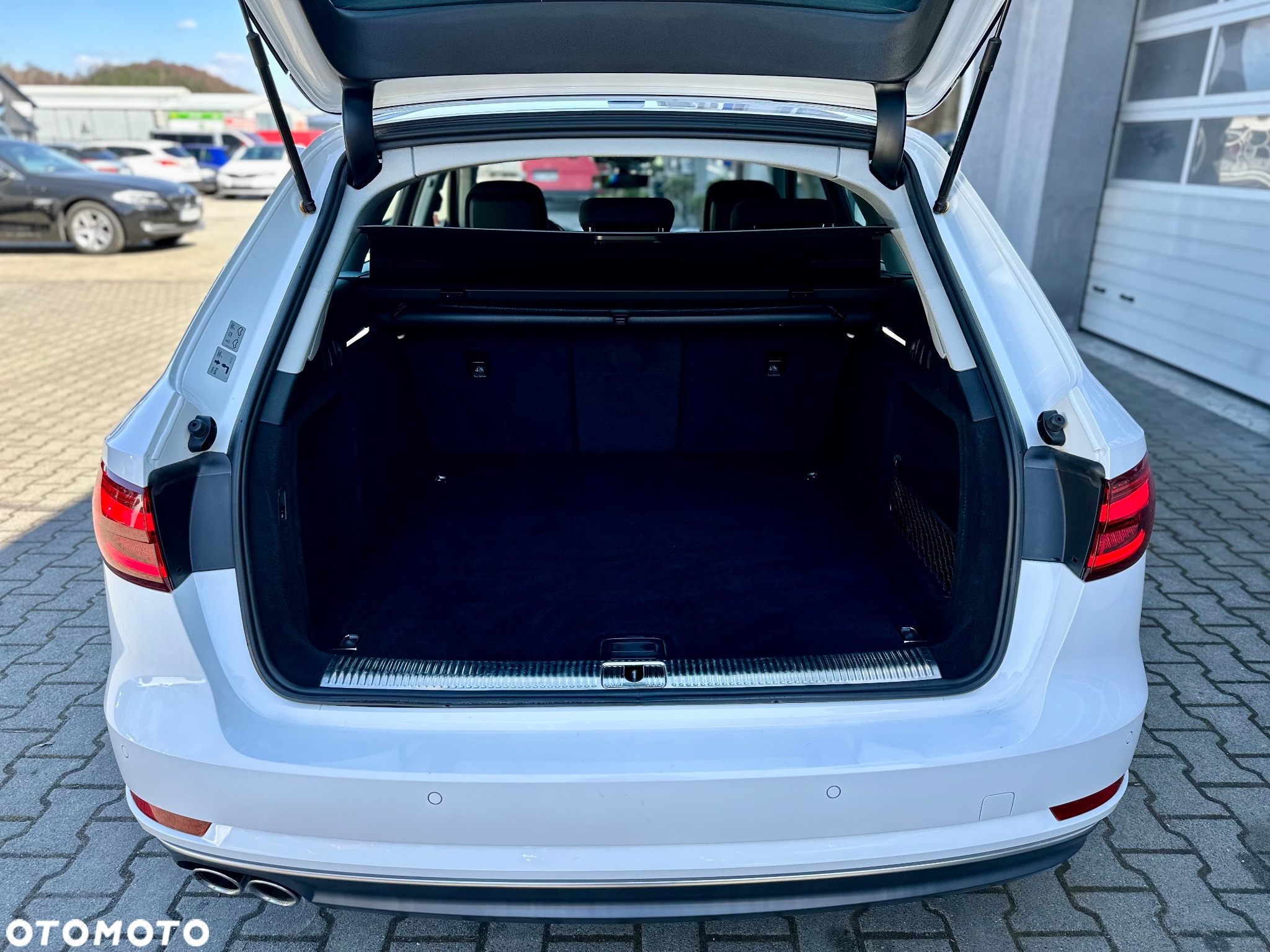 Audi A4 2.0 TDI Quattro Sport S tronic - 32