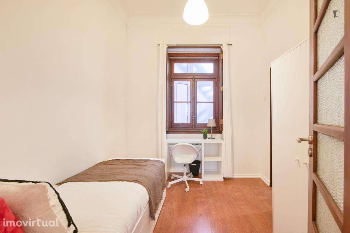 Quarto - localizado em Estrela Lisbon - Grande imagem: 4/42