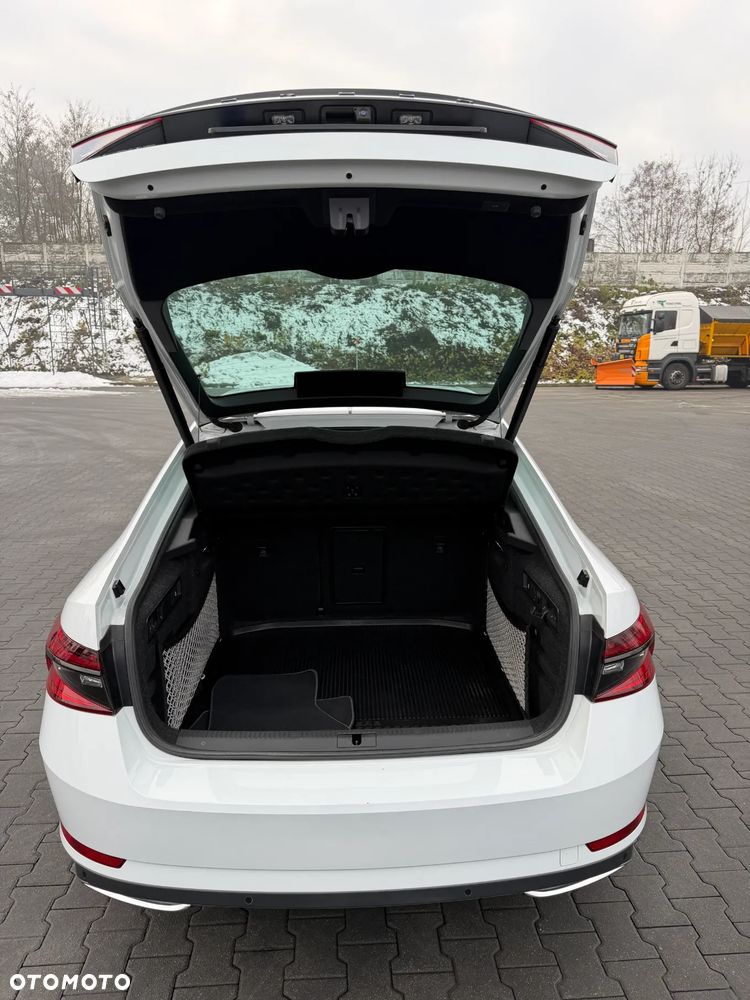Skoda Superb 2.0 TSI Sportline DSG - 6