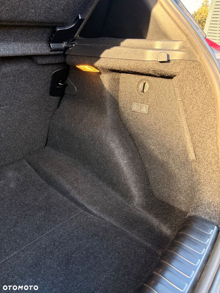 BMW Seria 1 120d - 21