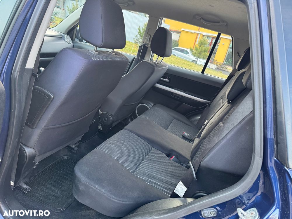 Suzuki Grand Vitara 1.9 DDIS JLX Navi - 8