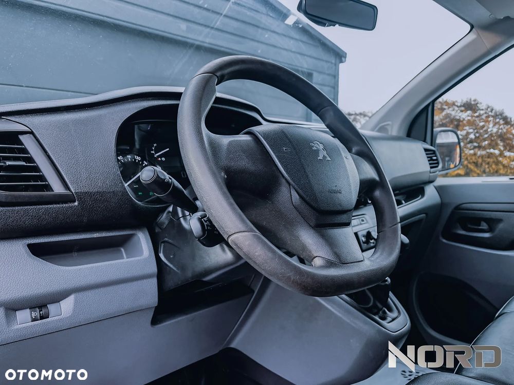 Peugeot Expert 2.0 Standard Premium - 17