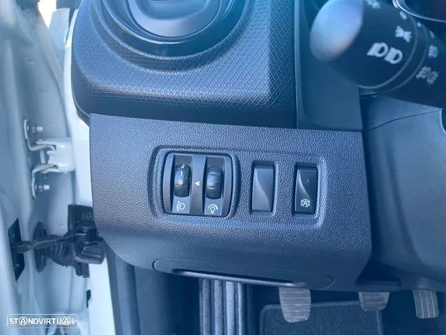 Renault Clio 0.9 TCE Luxe - 16