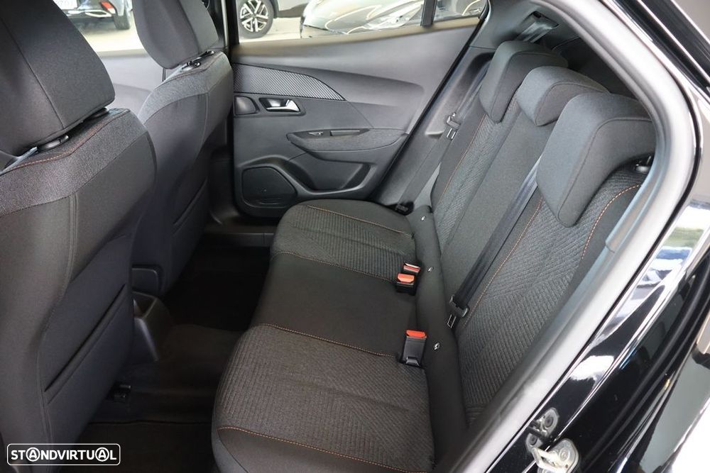 Peugeot 2008 1.2 PureTech Style - 23