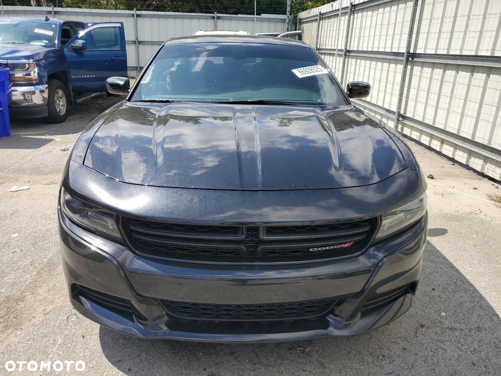 Dodge Charger - 6