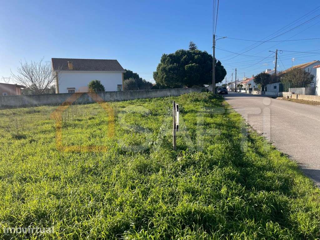 Terreno urbano em Charneca de Alcorochel, Torres Novas - Grande imagem: 2/12