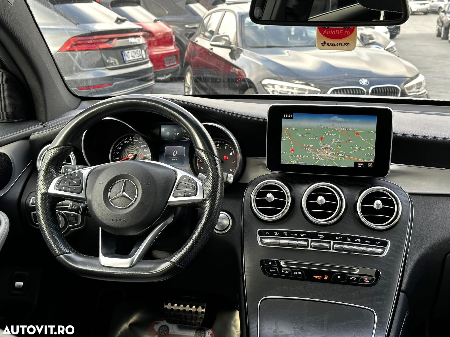 Mercedes-Benz GLC - 10