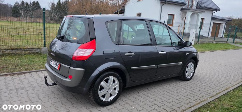 Renault Scenic - 13