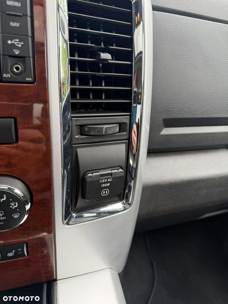 Dodge RAM 5.7 4x4 - 22