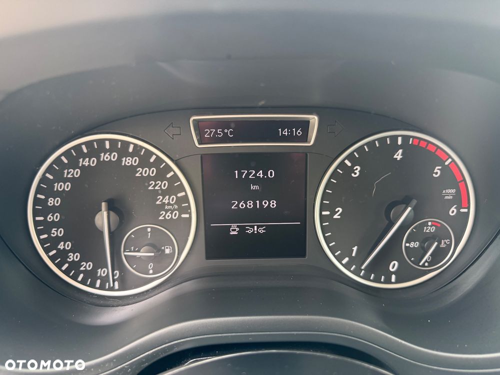 Mercedes-Benz Klasa B 200 CDI (BlueEFFICIENCY) - 14