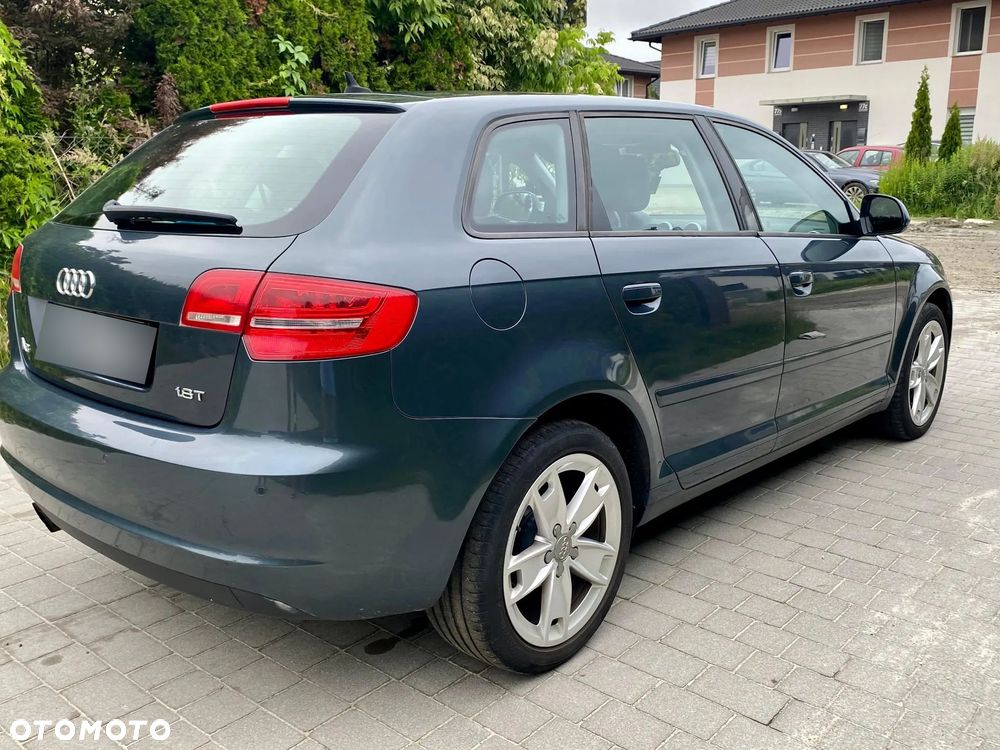Audi A3 Sportback 1.8 TFSI S line Sportpaket - 3