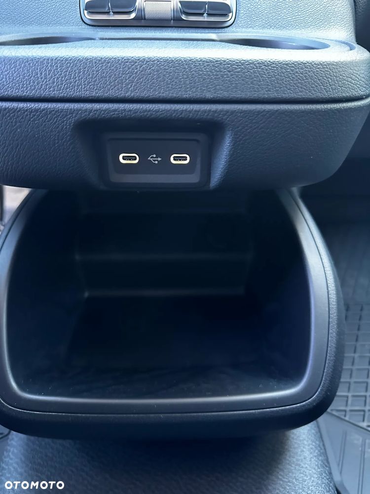 Mercedes-Benz Vito - 22