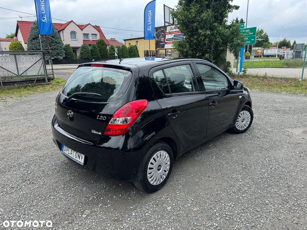 Hyundai i20 - 11