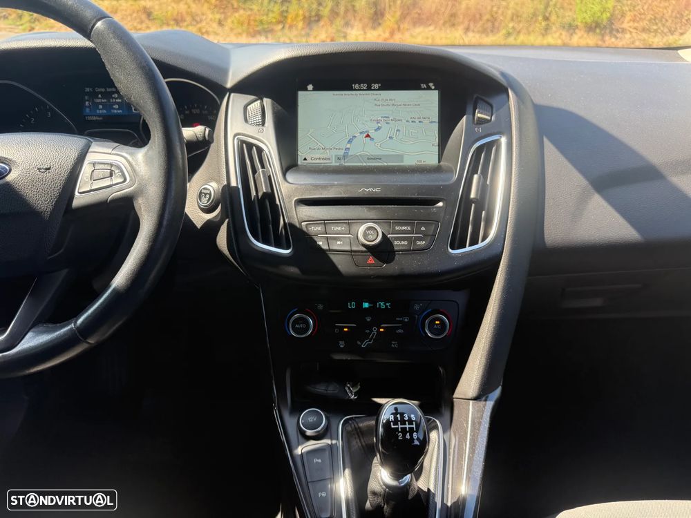 Ford Focus SW 1.5 TDCi Titanium - 20