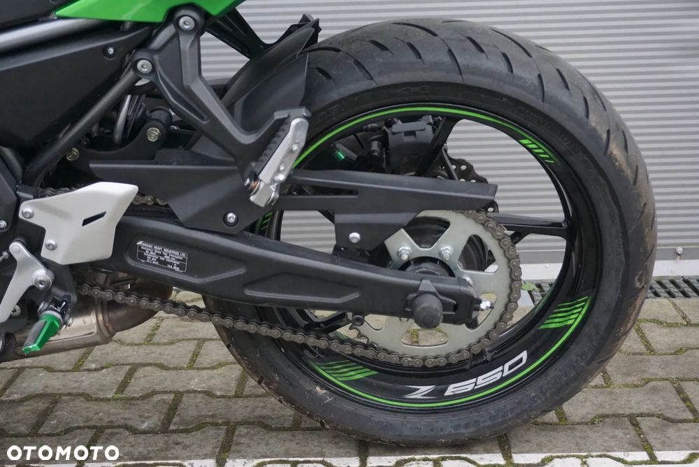 Kawasaki Z 650 - 15