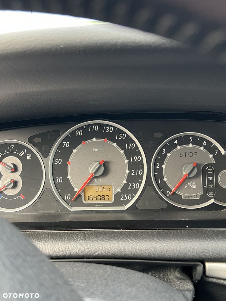 Citroën C5 II 1.8i 16V - 10