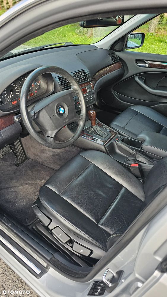 BMW Seria 3 - 10