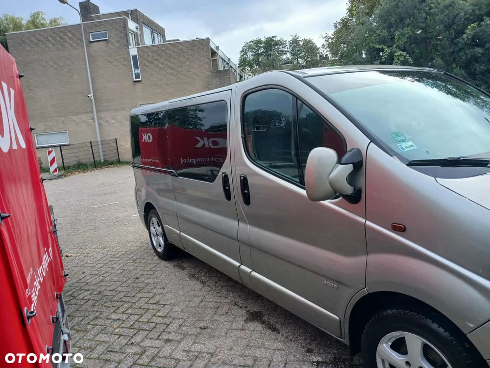 Opel Vivaro - 5