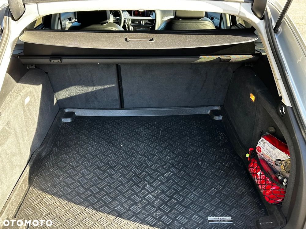 Audi A4 Allroad 2.0 TDI Quattro - 12