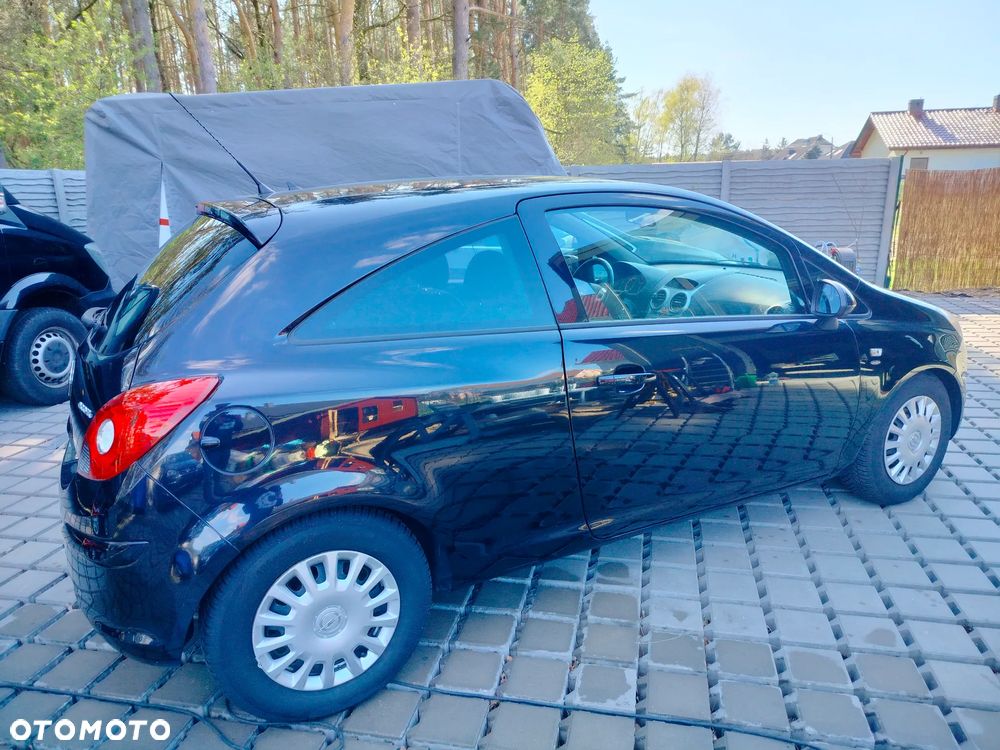 Opel Corsa - 11