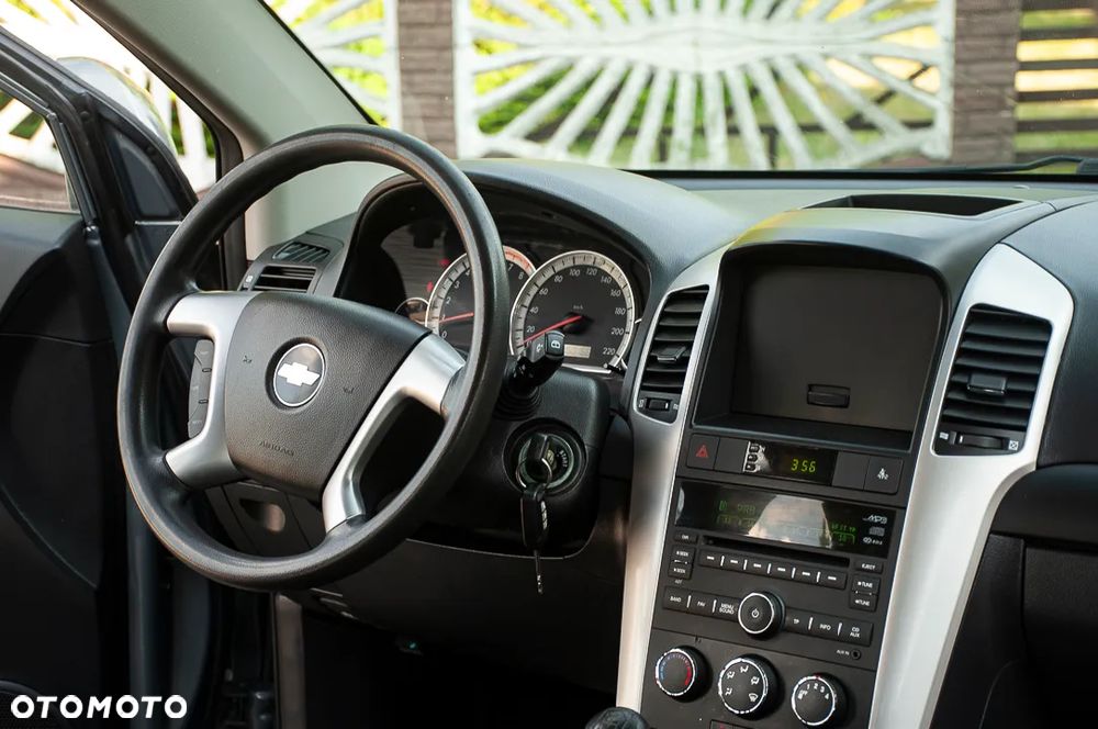 Chevrolet Captiva 2.4 2WD 5 Sitzer LS - 9