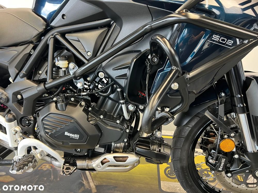 Benelli TRK 502X - 26