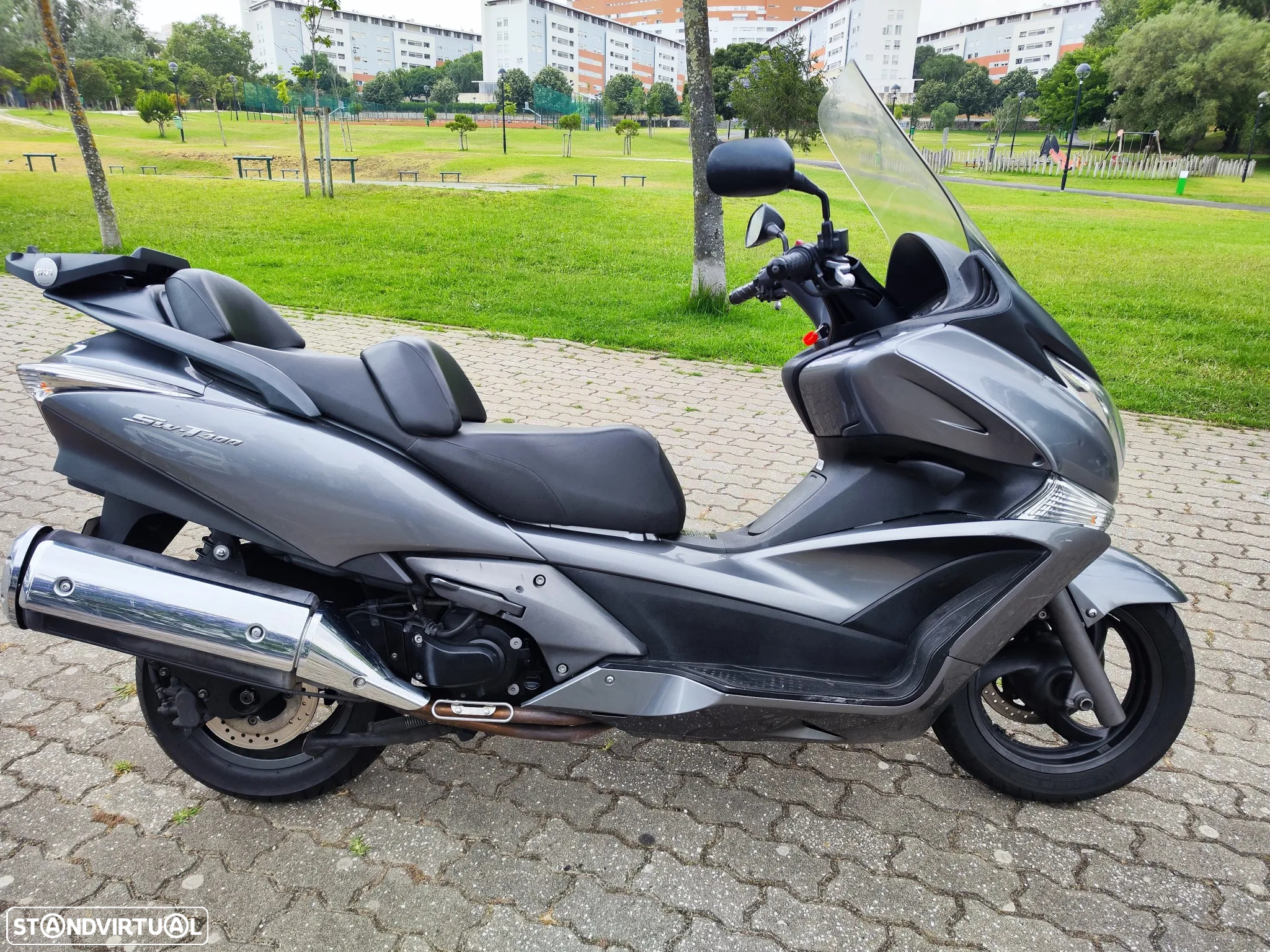 Honda SW-T 400 - 3