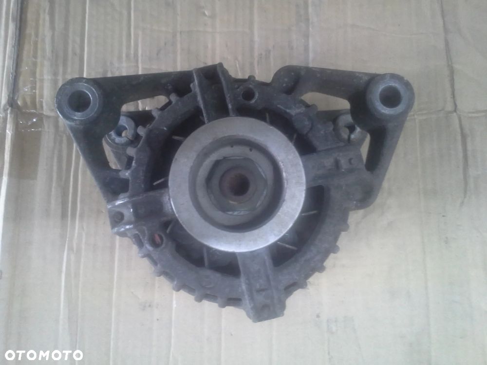 Opel Astra Corsa Meriva 1.2 alternator Bosch 0124225041 14V 70A - 5