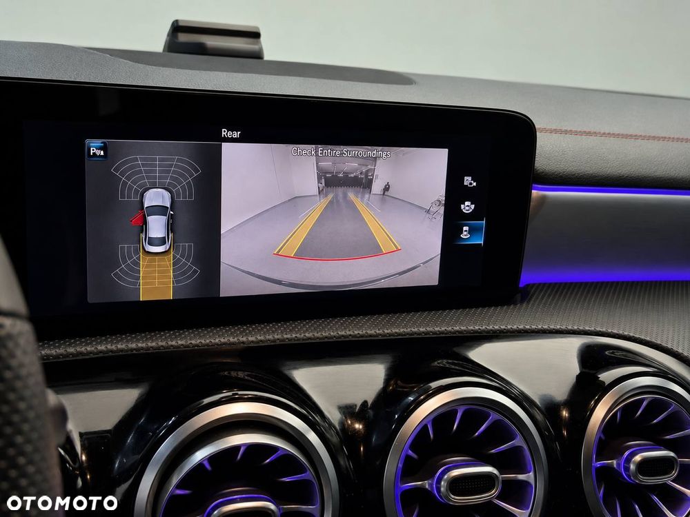 Mercedes-Benz CLA 250 4Matic 7G-DCT AMG Line - 14
