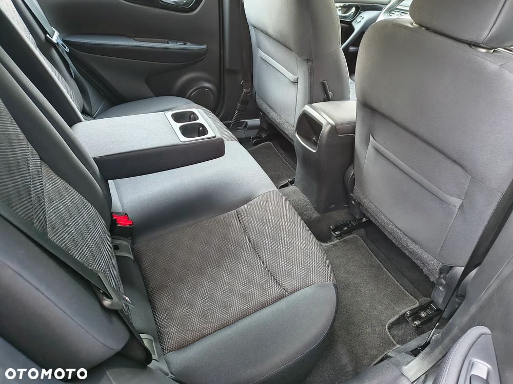 Nissan Qashqai - 17
