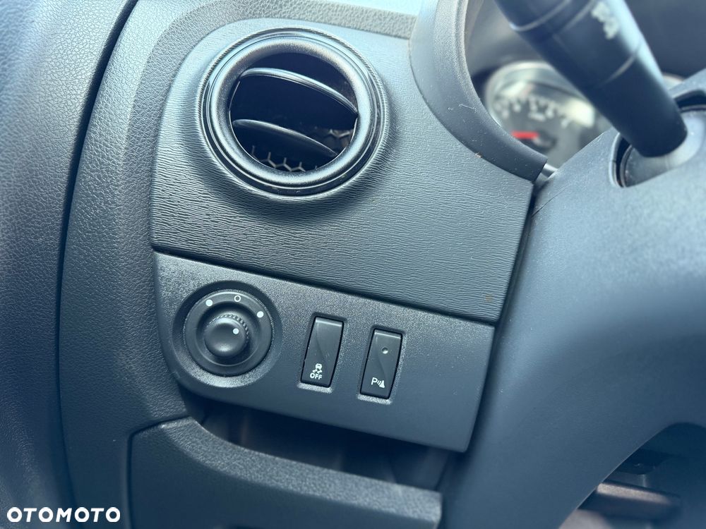 Dacia Dokker 1.6 SCe Celebration - 11