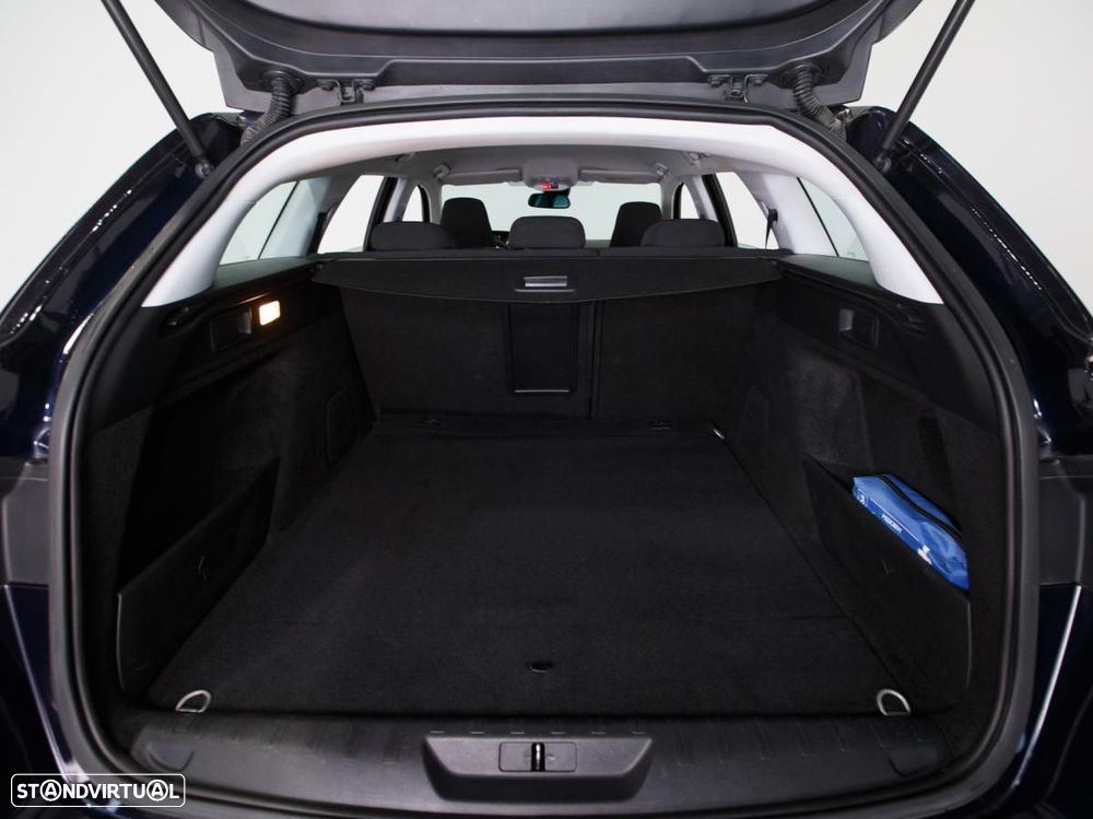 Peugeot 308 SW 1.6 BlueHDi GT Line EAT6 - 12