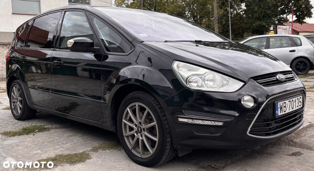 Ford S-Max - 8