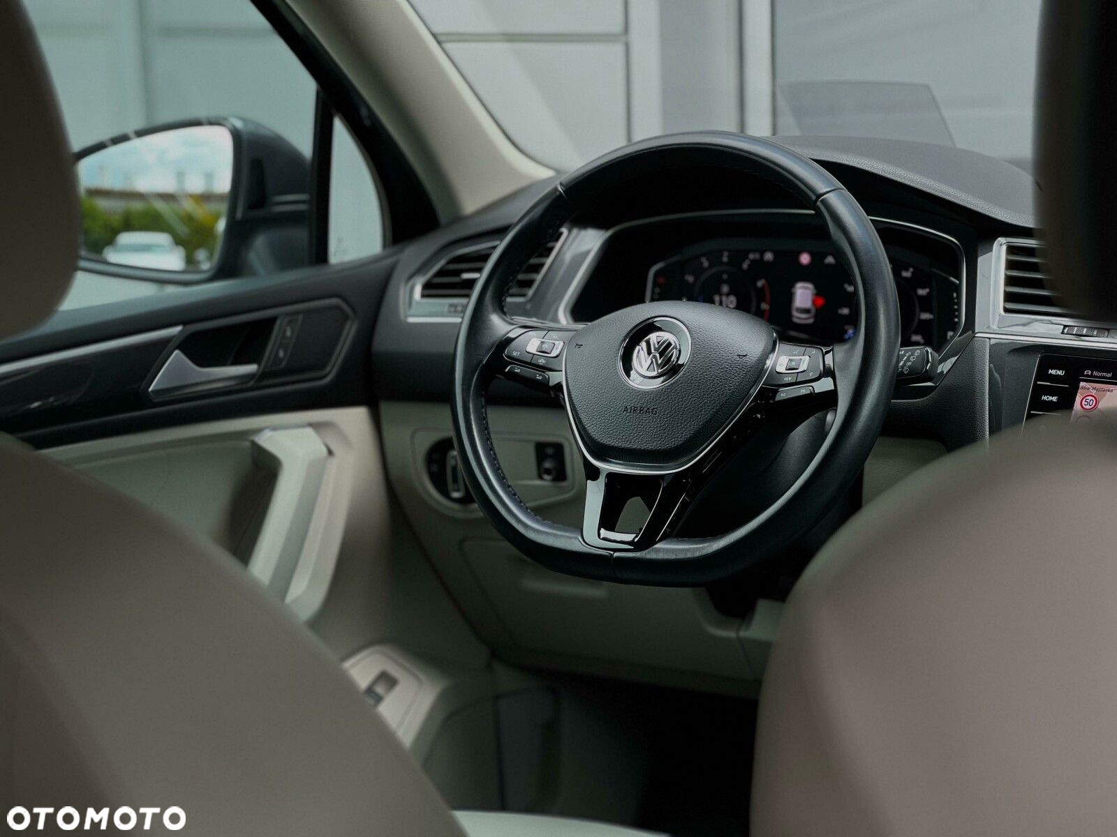 Volkswagen Tiguan Allspace 2.0 TSI 4Mot Highline DSG 7os - 27