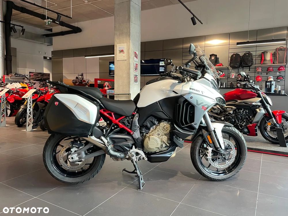 Ducati Multistrada - 2