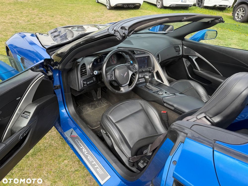 Chevrolet Corvette - 10