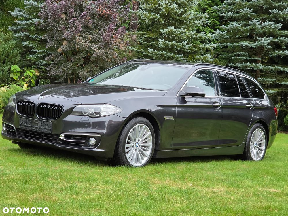 BMW Seria 5 525d Sport-Aut Luxury Line - 33