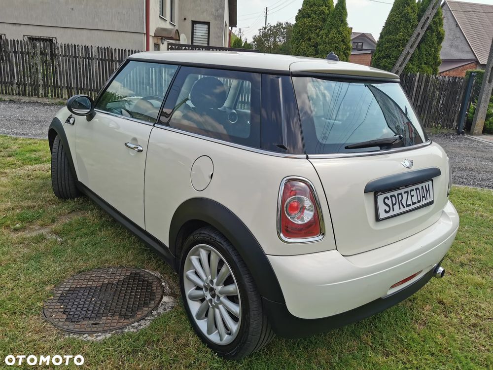 MINI ONE - 10