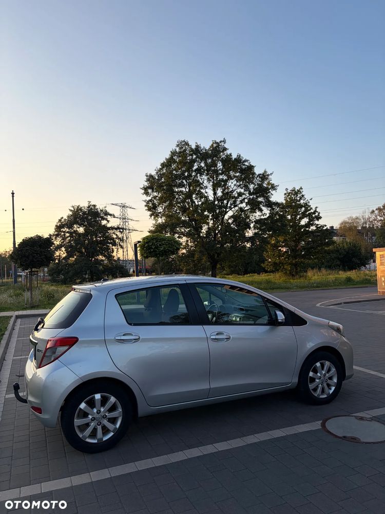 Toyota Yaris 1.4 D-4D Luna - 4