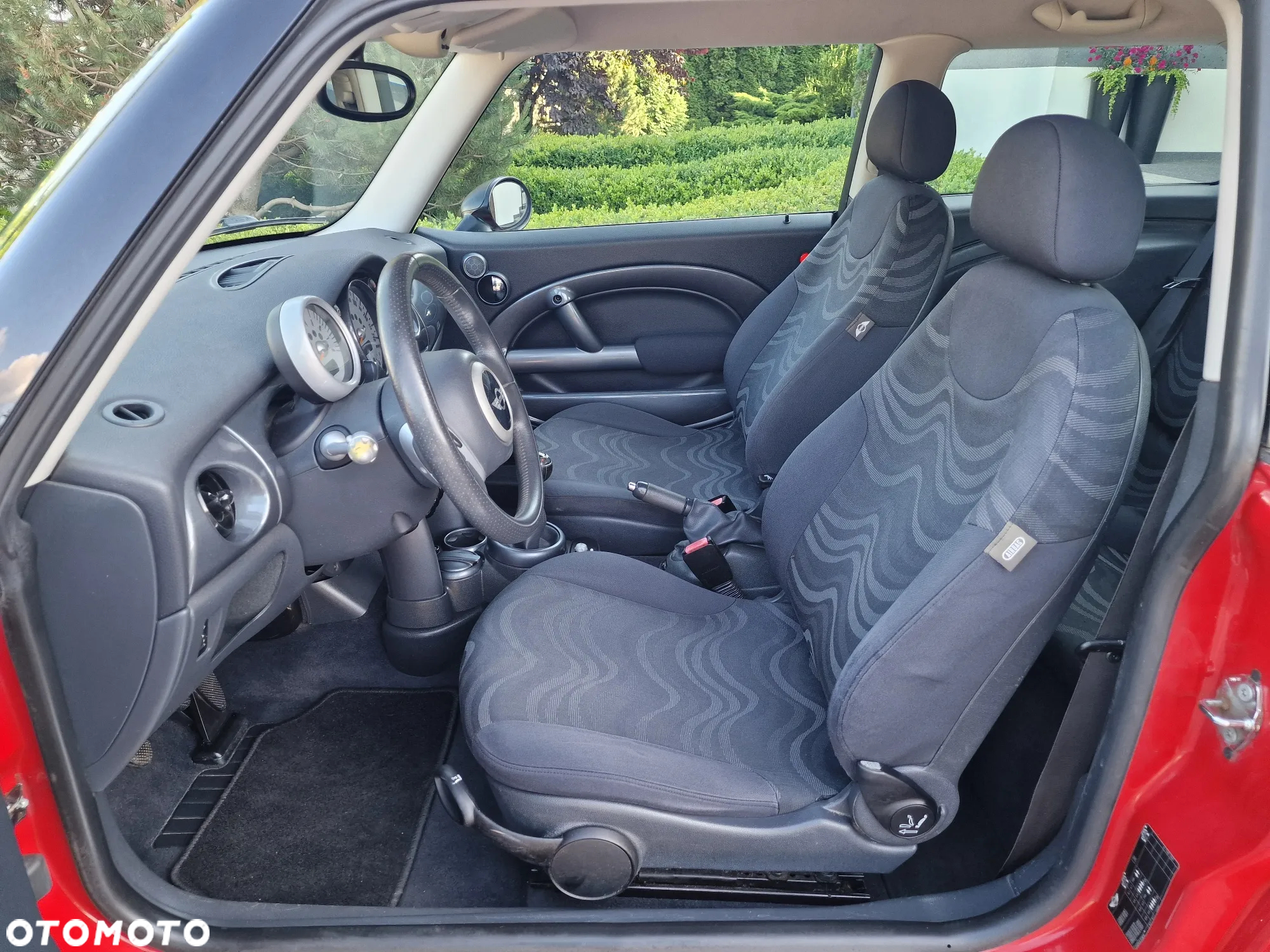 MINI ONE Standard - 19